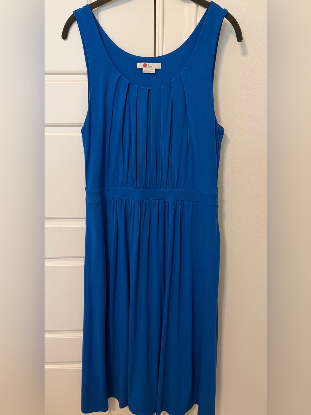 Boden Sleeveless Pleated Dress